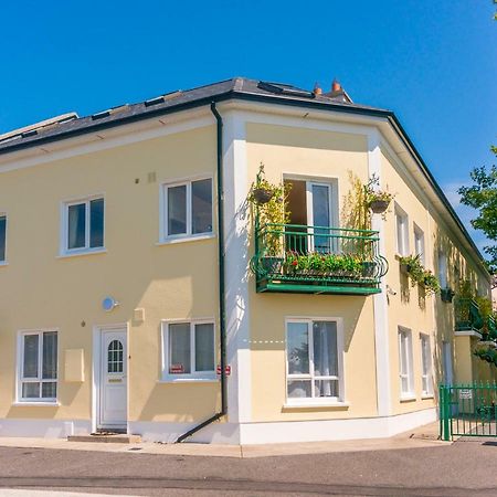 Waterfront Self Catering Houses Carrick on Shannon Екстериор снимка