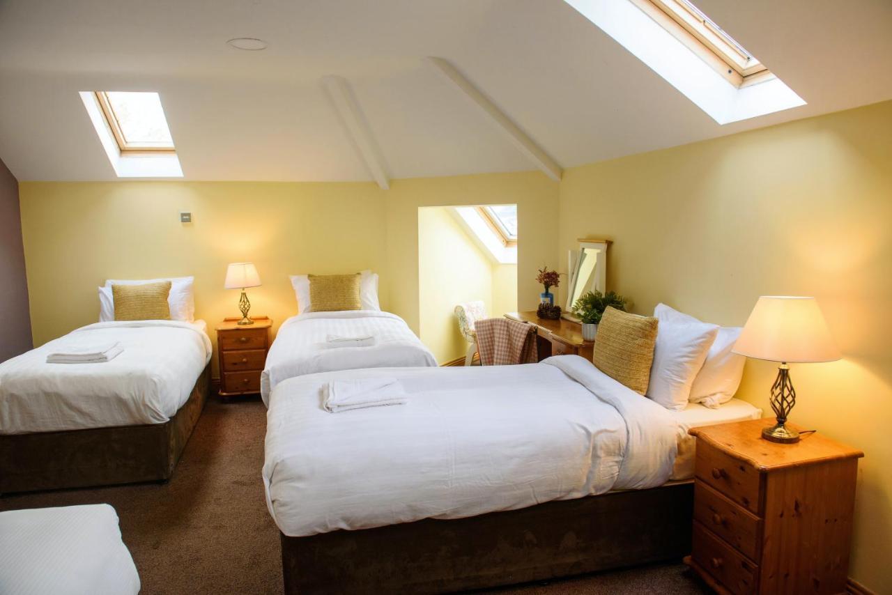 Waterfront Self Catering Houses Carrick on Shannon Екстериор снимка
