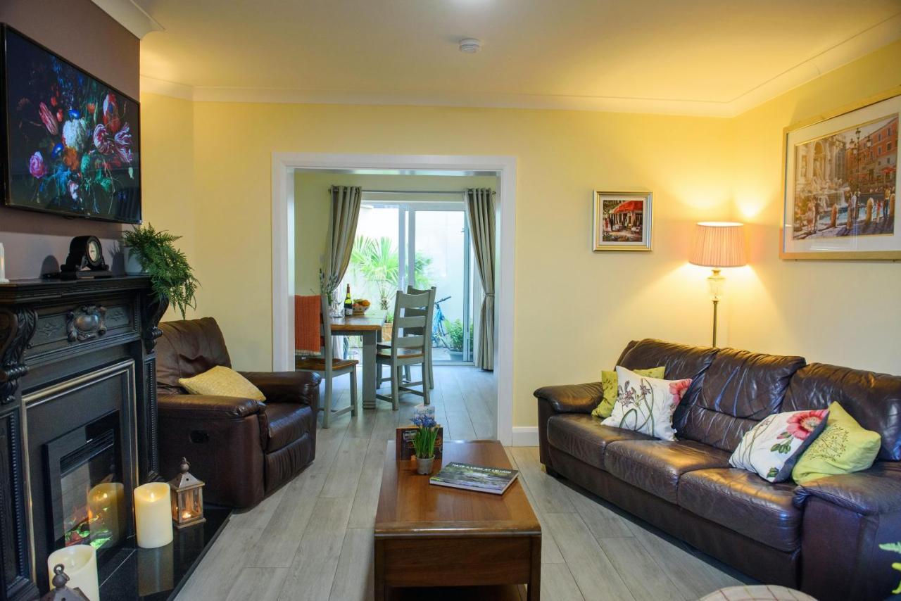 Waterfront Self Catering Houses Carrick on Shannon Екстериор снимка