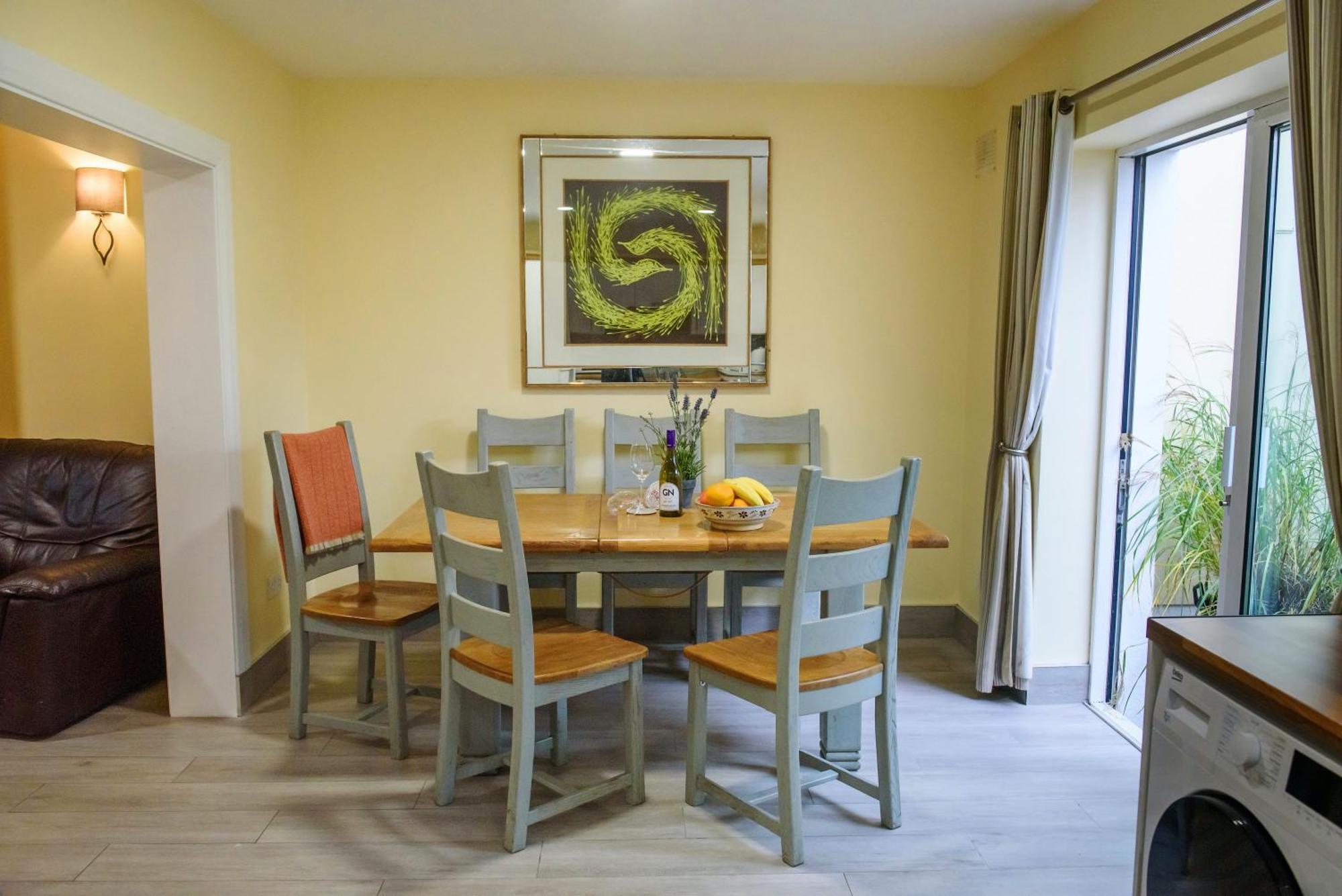 Waterfront Self Catering Houses Carrick on Shannon Екстериор снимка